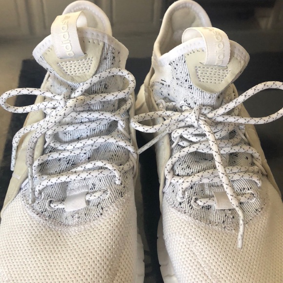 Adidas athletic shoes - Picture 7 of 7